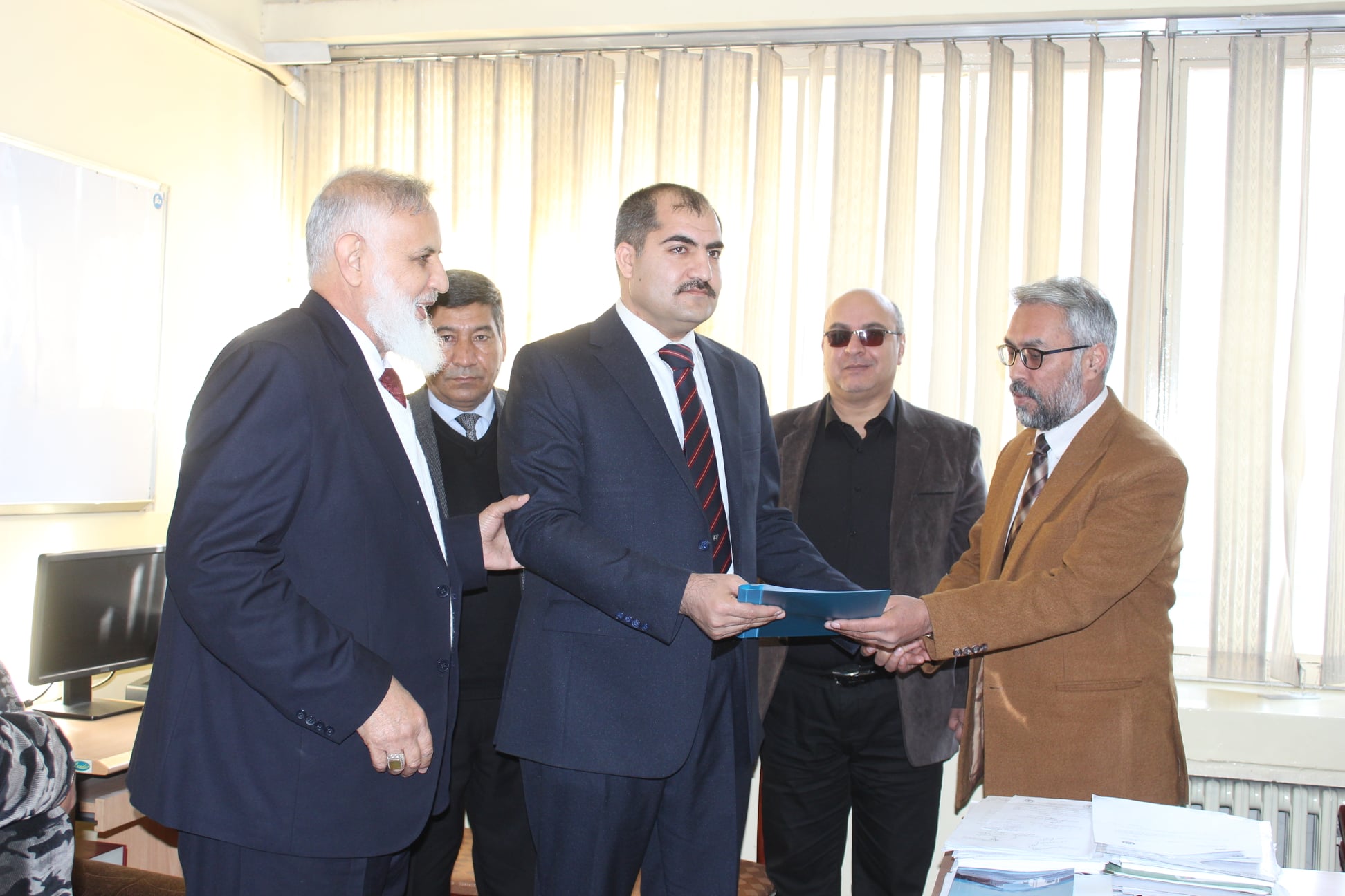 رییس جدید پوهنحی صحت عامه پوهنتون علوم طبی کابل ابوعلی ابن‌سینا معرفی شد