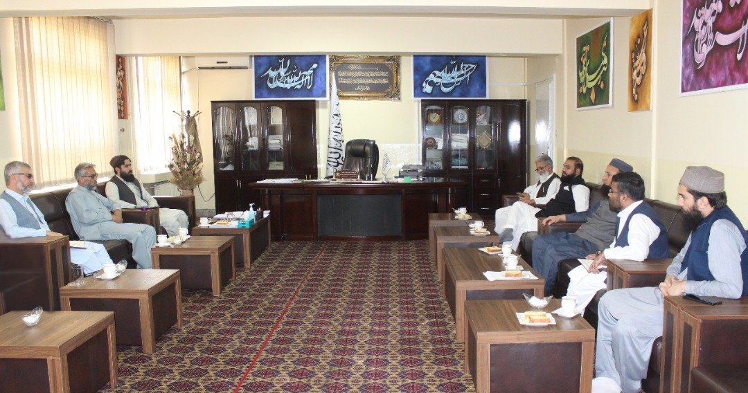 رئیس پوهنتون علوم طبی کابل با معاون علمی خیبر میدیکل یونیورسیتی پاکستان دیدار و گفتوگو نمود