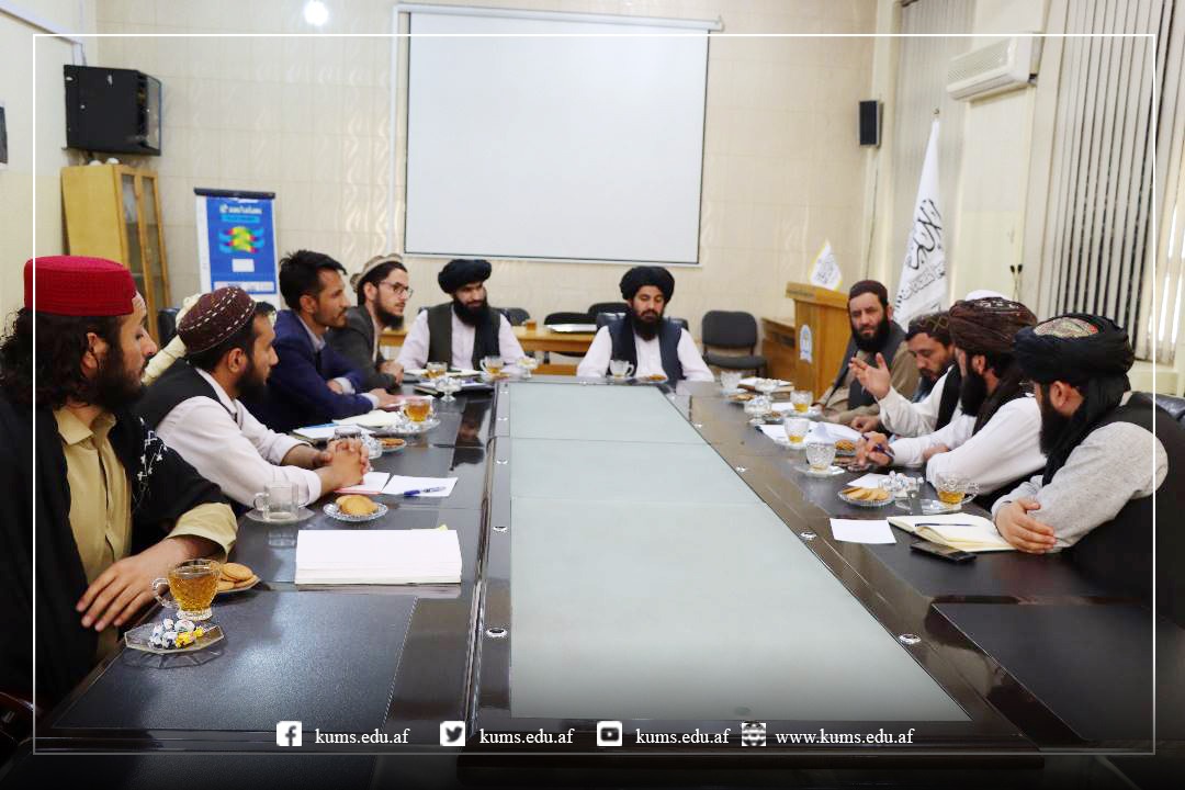 جلسه اداری معاونیت مالی و اداری برگزار شد